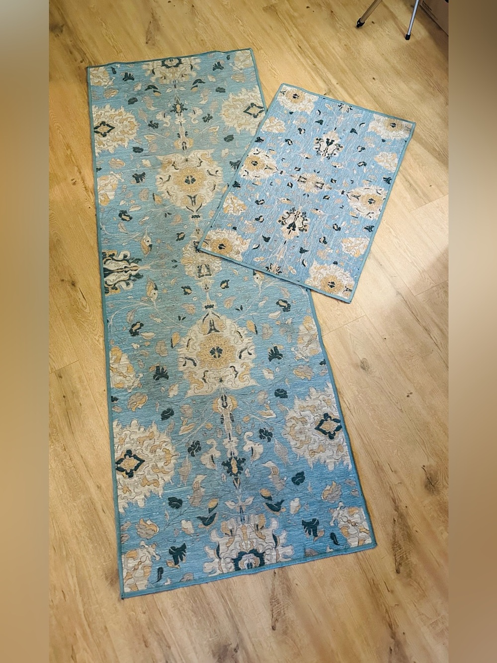 Ruggable set: 2x3 Rug & 7’ Runner - no pads